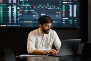 Is data analyst a good career for me?